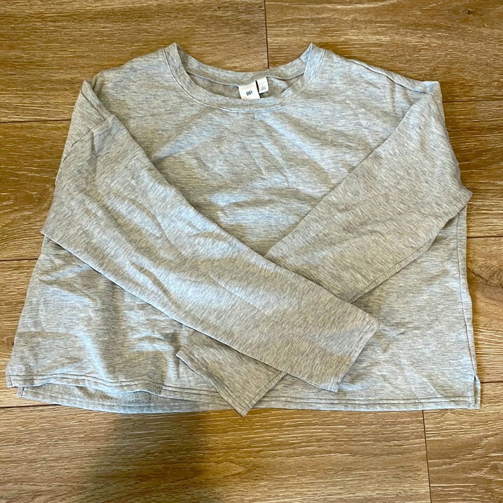 SUPER COZY Gray long sleeve shirt